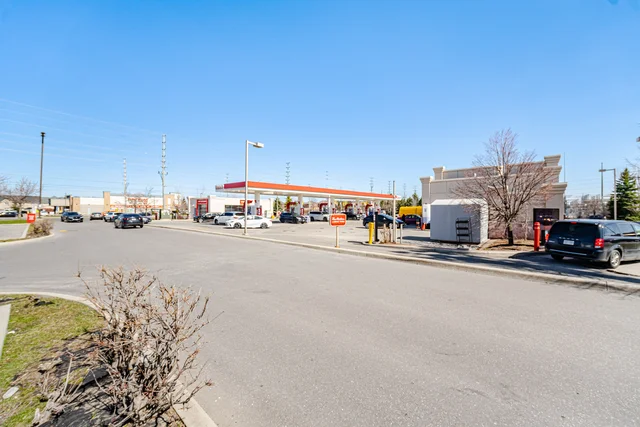 #2-80 Pertosa Drive, Brampton - photo 40
