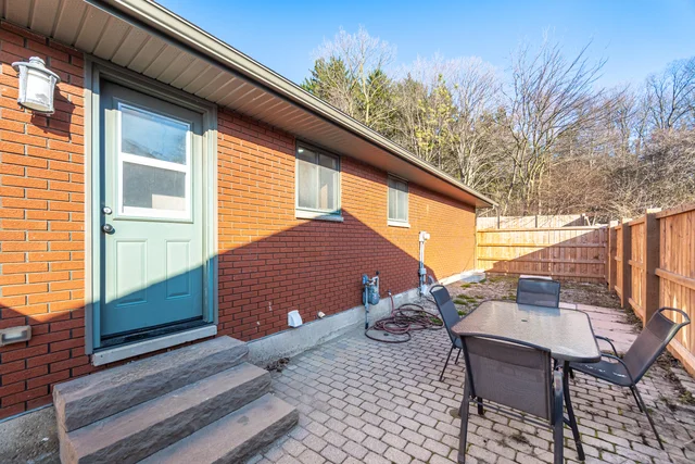 114 Arrowhead Crescent, Kitchener - photo 43