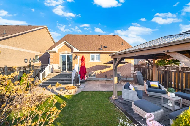 118 Van Scott Drive, Brampton - photo 89