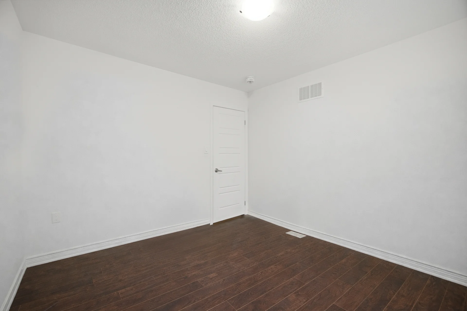 38 Leadenhall Road, Brampton - photo 37