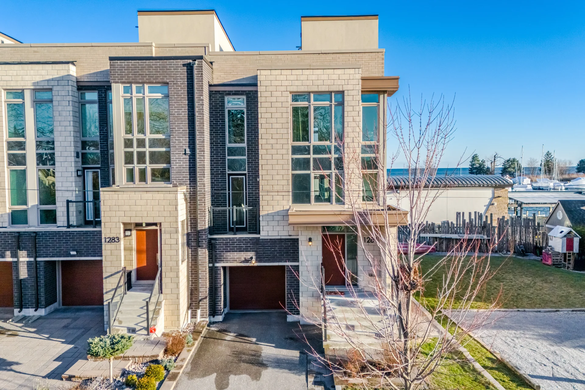 1281 Wharf Street, Pickering - photo 9