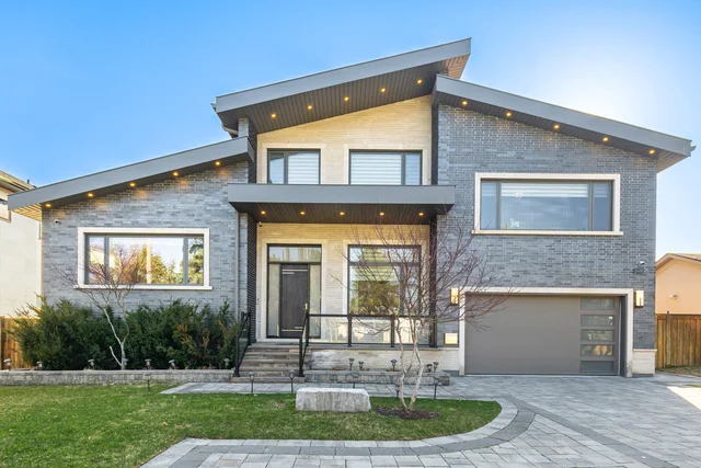 466 The Kingsway, Etobicoke - photo 1