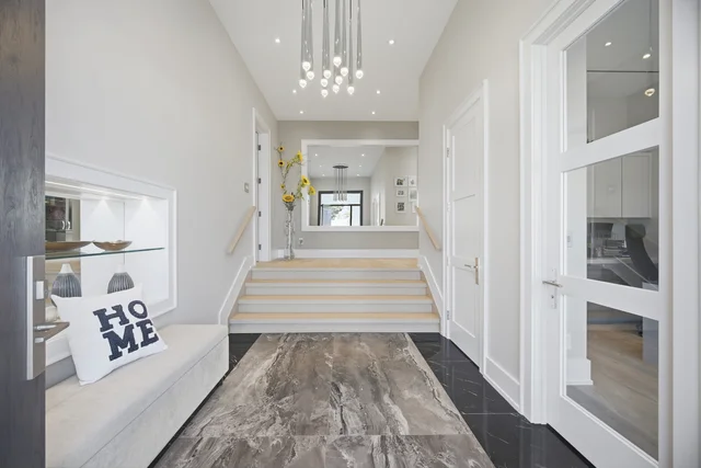 466 The Kingsway, Etobicoke - photo 14