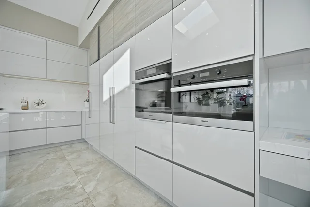 466 The Kingsway, Etobicoke - photo 41