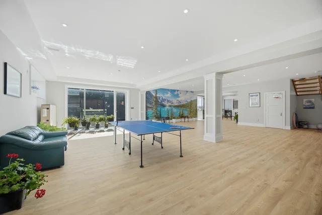 466 The Kingsway, Etobicoke - photo 101