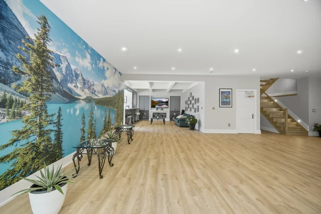466 The Kingsway, Etobicoke - photo 103