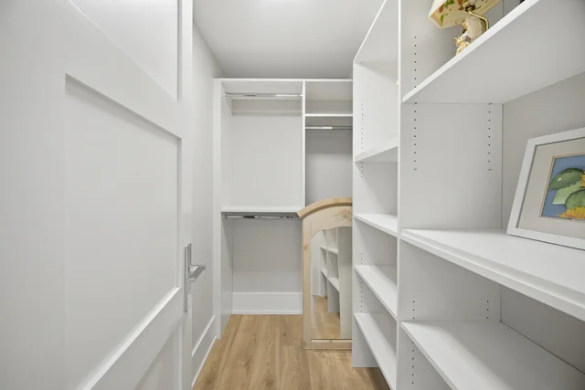 466 The Kingsway, Etobicoke - photo 119