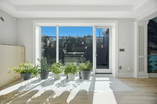 466 The Kingsway, Etobicoke - photo 124