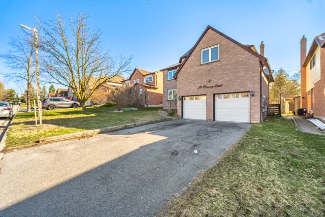 19 Elmeroy Court, Whitby - photo 4