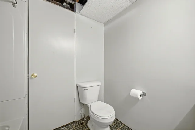 19 Elmeroy Court, Whitby - photo 53