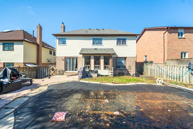 19 Elmeroy Court, Whitby - photo 57