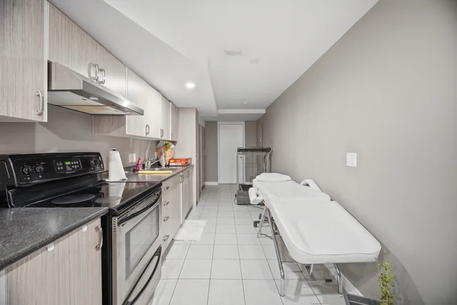 16 Flower Trail, Brampton - photo 41