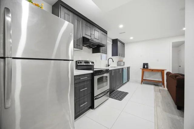 145 Adventura Road, Brampton - photo 44