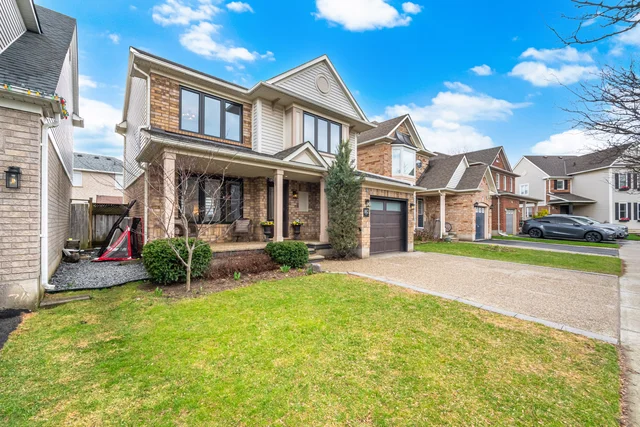 882 McDuffe Crescent, Milton - photo 5