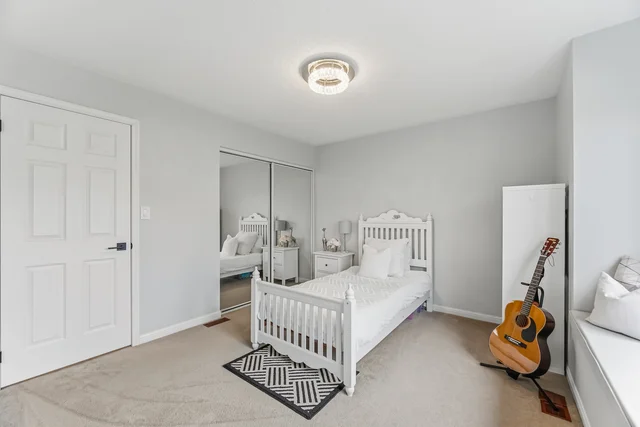 882 McDuffe Crescent, Milton - photo 27