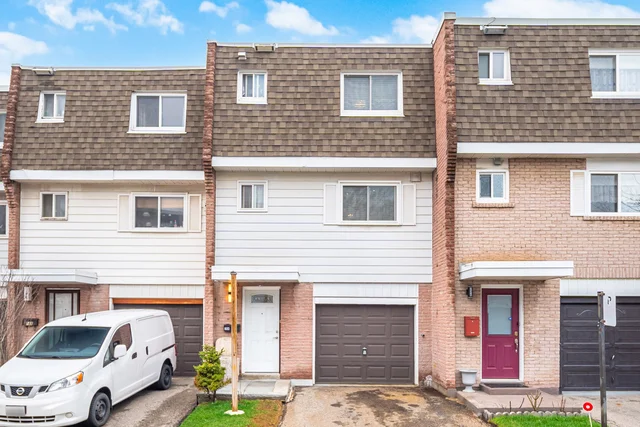#20A-830 Westlock Road, Mississauga - photo 1