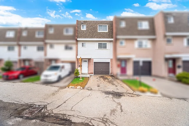 #20A-830 Westlock Road, Mississauga - photo 3