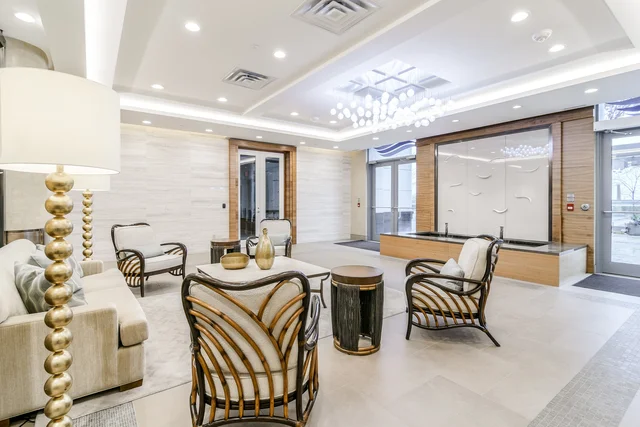 #825-3500 Lakeshore Road West, Oakville - photo 20