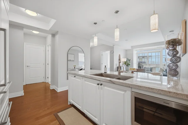#825-3500 Lakeshore Road West, Oakville - photo 30