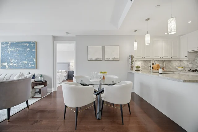 #825-3500 Lakeshore Road West, Oakville - photo 37