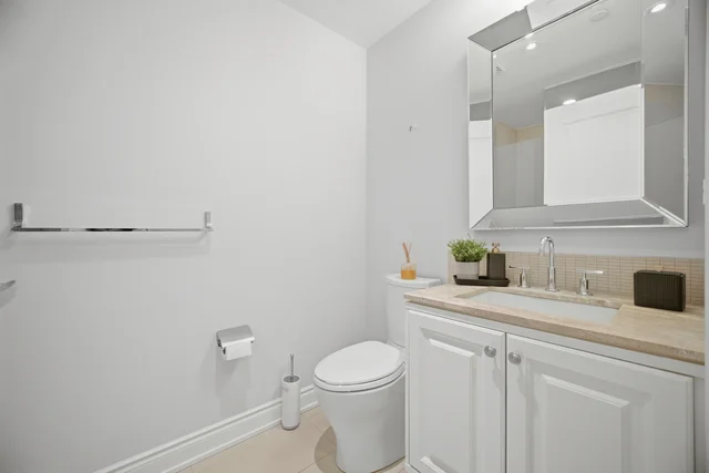 #825-3500 Lakeshore Road West, Oakville - photo 49