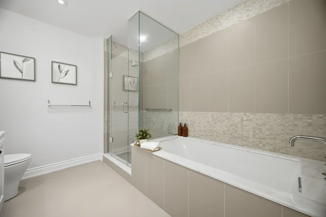 #825-3500 Lakeshore Road West, Oakville - photo 57