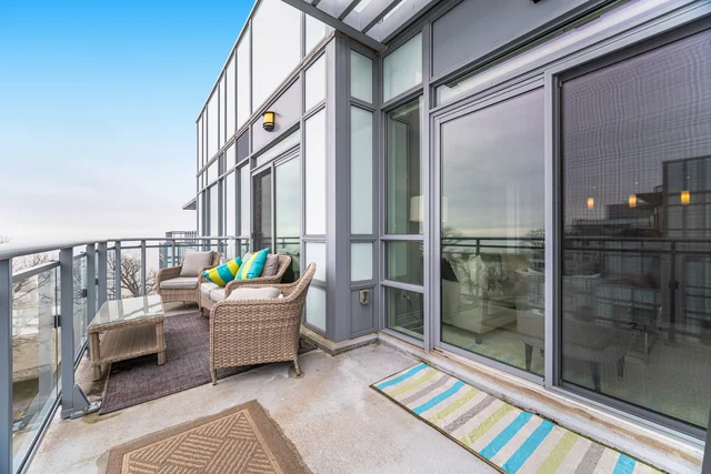#825-3500 Lakeshore Road West, Oakville - photo 66