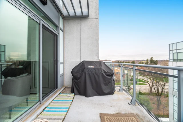 #825-3500 Lakeshore Road West, Oakville - photo 67