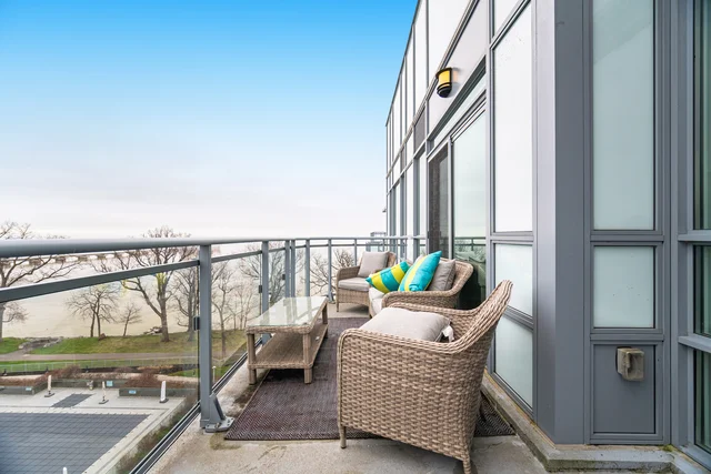 #825-3500 Lakeshore Road West, Oakville - photo 68