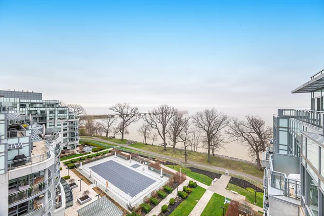 #825-3500 Lakeshore Road West, Oakville - photo 69