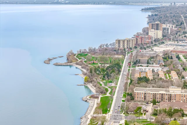 #825-3500 Lakeshore Road West, Oakville - photo 105
