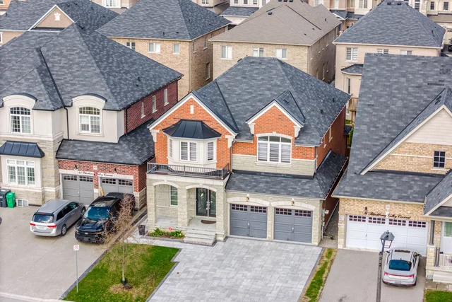 38 Blackberry Valley Crescent, Caledon - photo 10