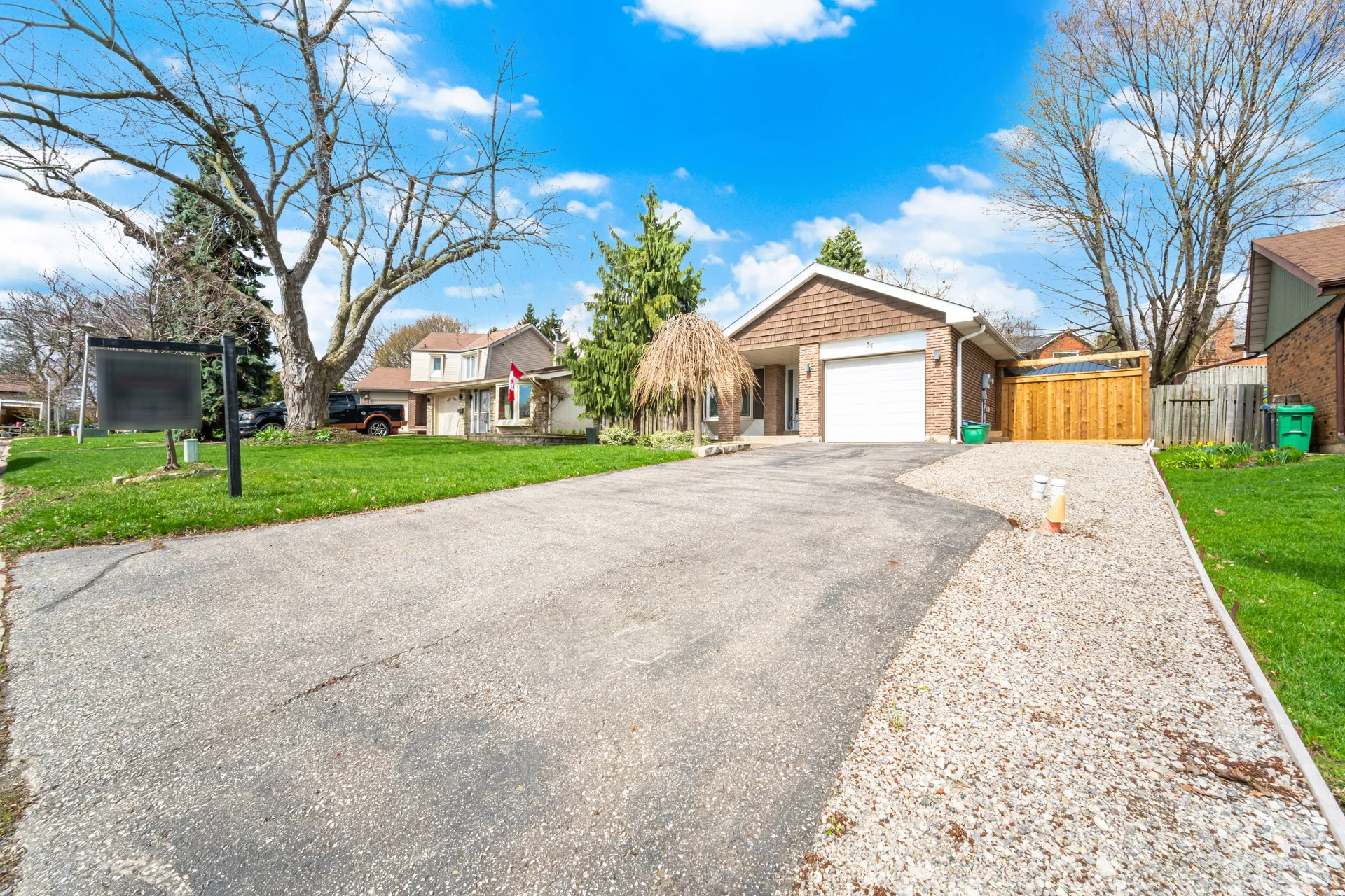 34 Lorraine Crescent, Brampton - photo 2