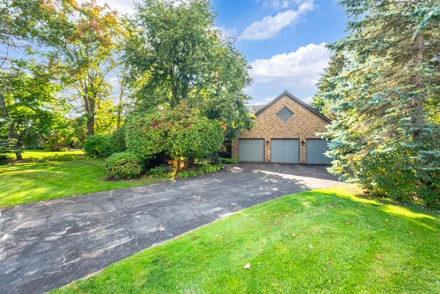 126 Curtis Crescent, King City - photo 11