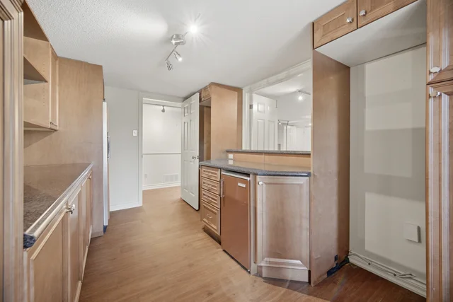 126 Curtis Crescent, King City - photo 101