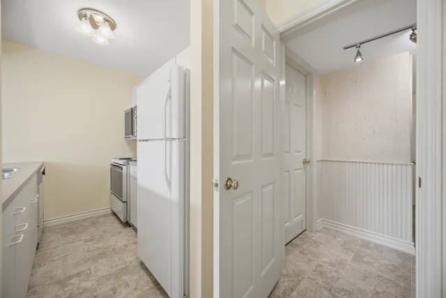 126 Curtis Crescent, King City - photo 105