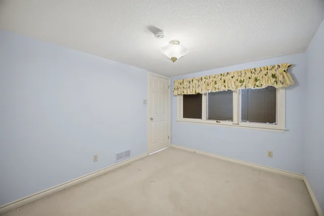 126 Curtis Crescent, King City - photo 116