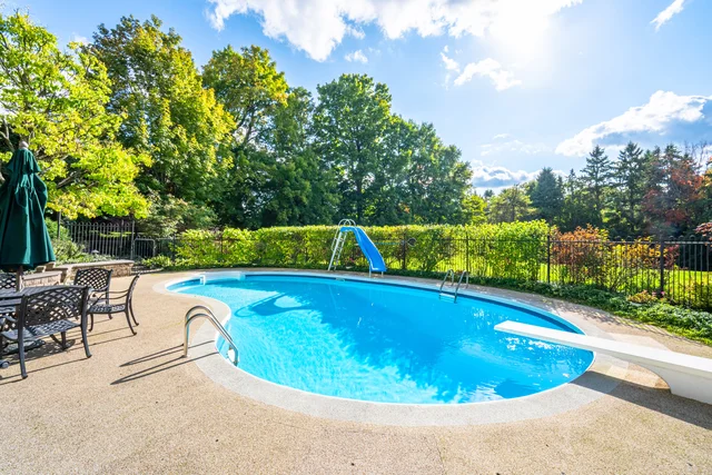126 Curtis Crescent, King City - photo 127