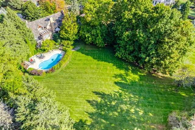 126 Curtis Crescent, King City - photo 136