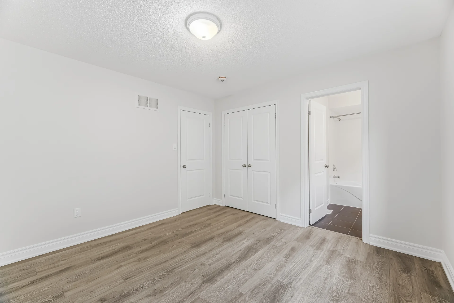 15 Junetown Circle, Brampton - photo 44