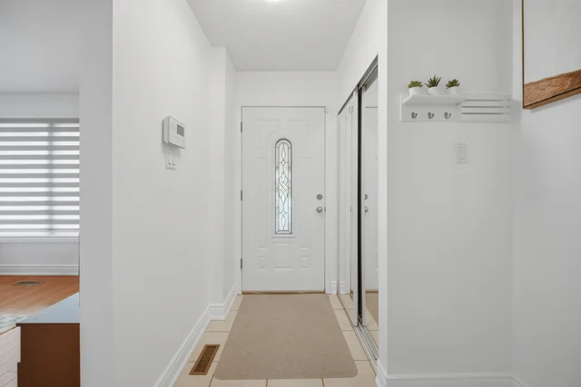 48 Terryhill Square, Brampton - photo 9