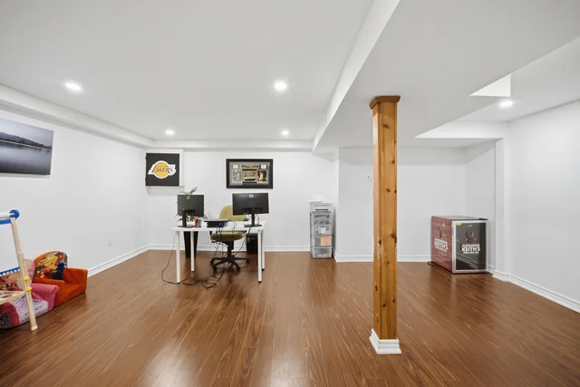 48 Terryhill Square, Brampton - photo 33