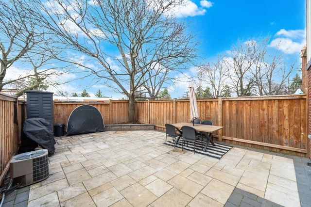 48 Terryhill Square, Brampton - photo 37