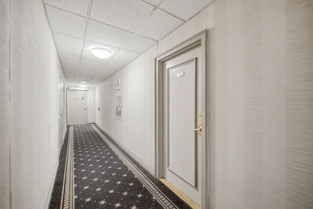 #112-75 Emmett Avenue, York - photo 2