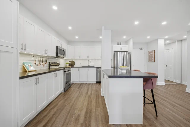 #112-75 Emmett Avenue, York - photo 7