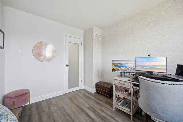 #112-75 Emmett Avenue, York - photo 23