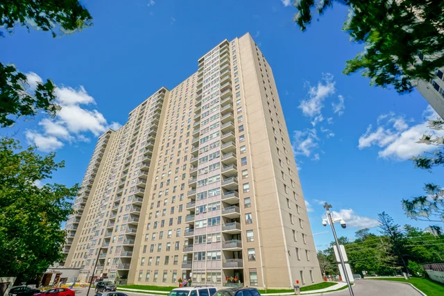 #112-75 Emmett Avenue, York - photo 27