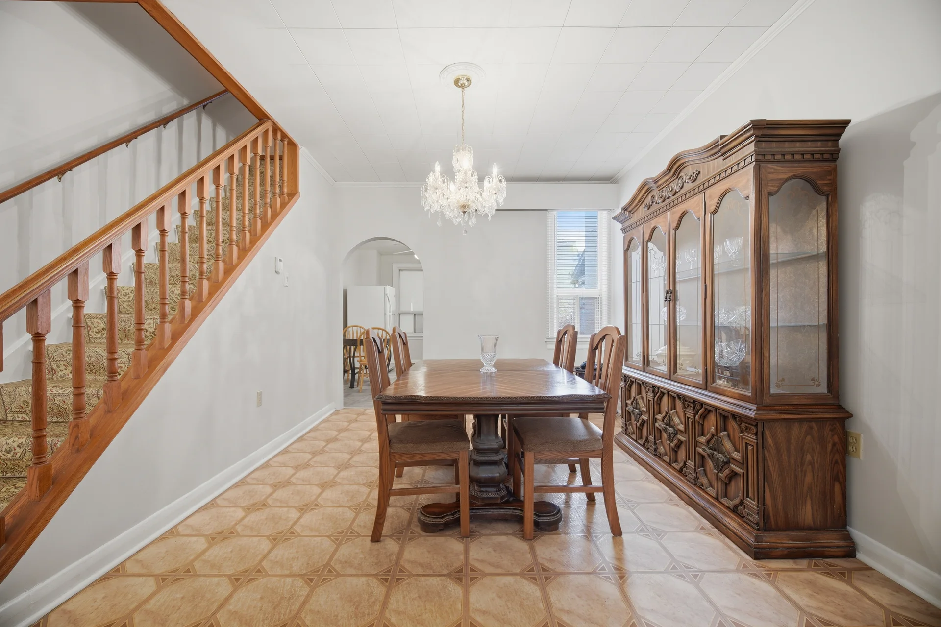 102 Bartlett Avenue, Toronto - photo 15
