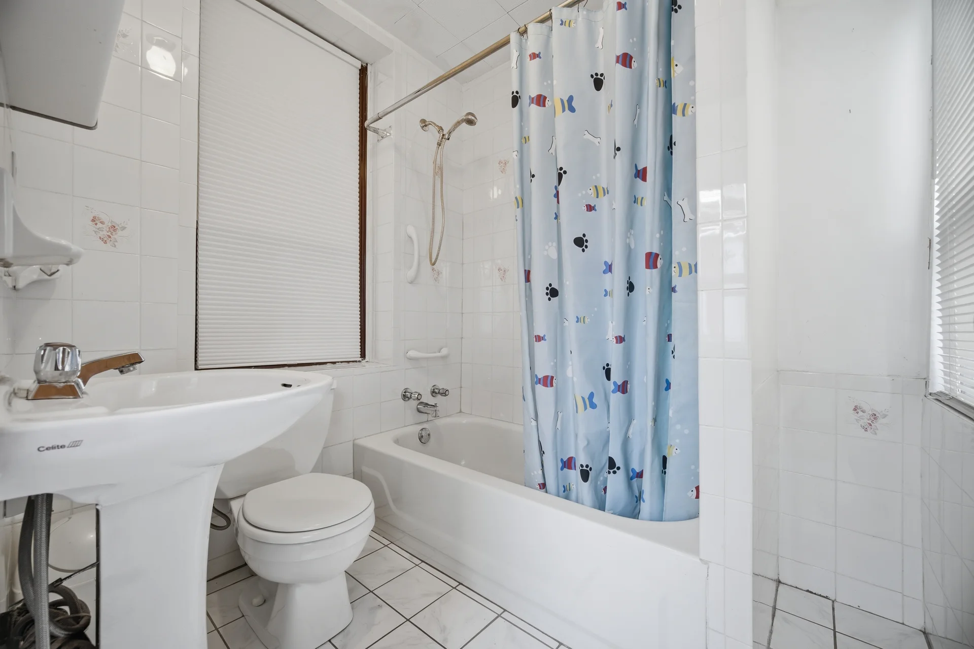 102 Bartlett Avenue, Toronto - photo 25