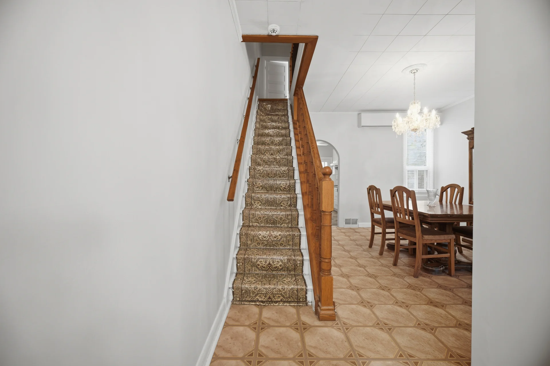 102 Bartlett Avenue, Toronto - photo 27